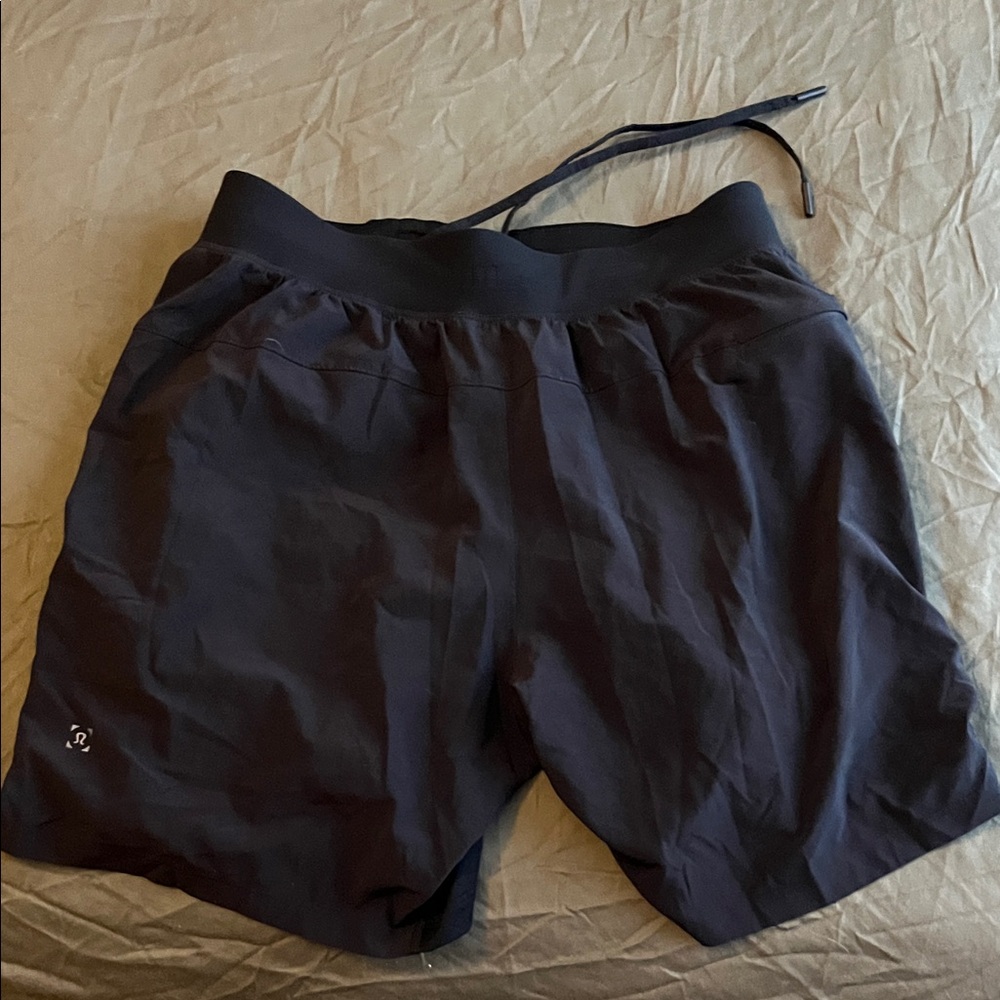 Lululemon Athletica Men's Dark Gray Athletic Shorts